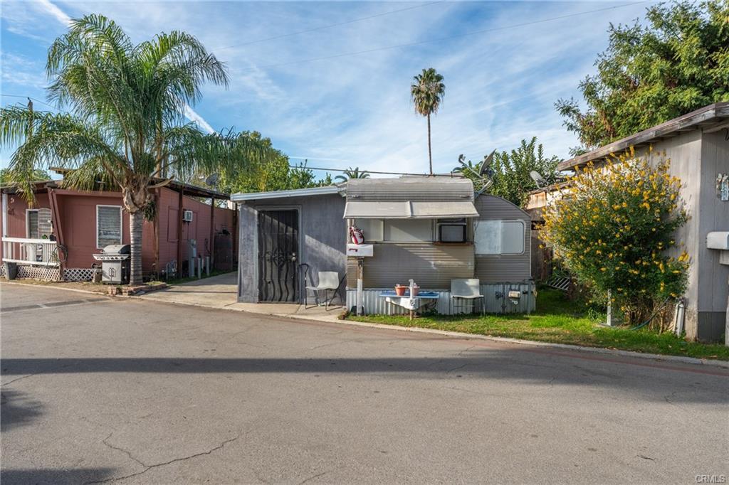 775 E Foothill Unit#14, Rialto, California 92376, Stati Uniti