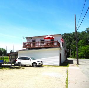 259 W Lohrville Avenue, Redgranite, Wisconsin 54970-9725, USA