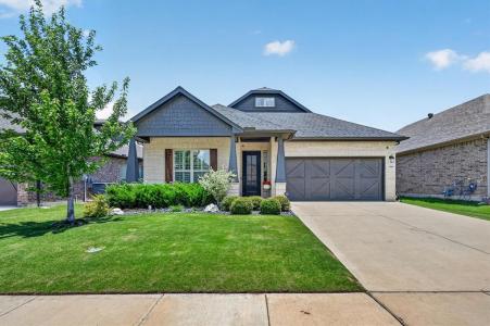 669 Harris Ridge Drive, Arlington, Texas 76002, USA
