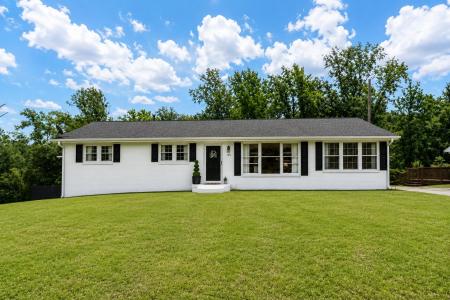 195 Stribling Circle, Spartanburg, South Carolina 29301, USA