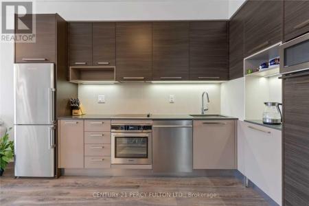 36 PARK LAWN ROAD, Toronto (mimico), Ontario M8V 0E5, Canada