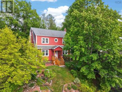 48 OLD FERRY ROAD, Dartmouth, Nouvelle-Écosse B2Y 2E7, Canada