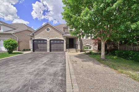 28 POPLAR DRIVE, Richmond Hill, Ontario L4E 2Y4, Canada