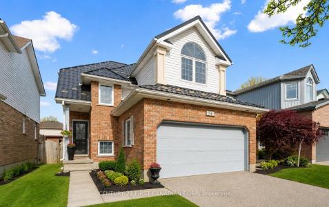 34 WAXWING CRESCENT, Guelph, Ontario N1C 1E3, Canada