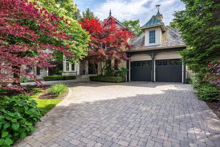 122 LISONALLY COURT, Oakville, Ontario L6L 6P2, CANADÁ