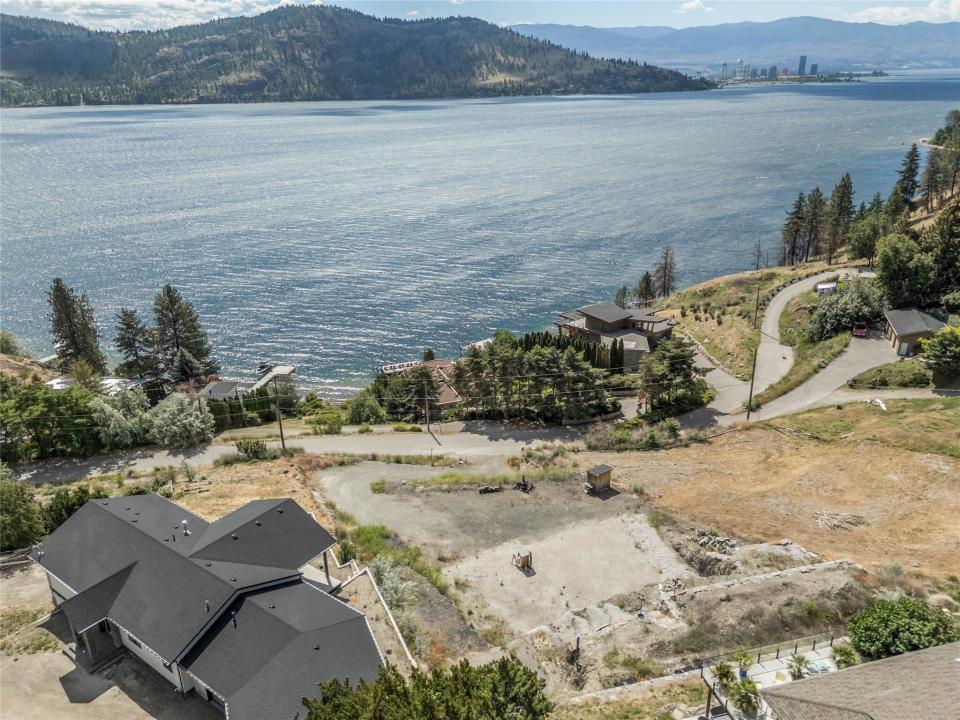 140 SIEMENS ROAD, Kelowna, Colombie-Britannique V1Z 3S3, Canada