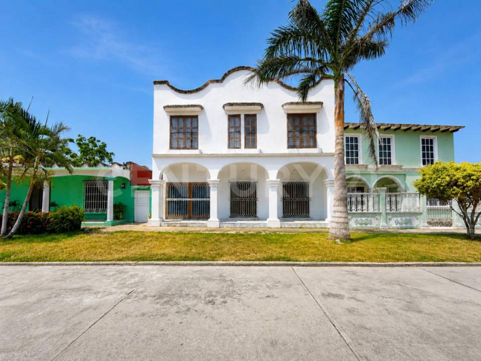 Avenida Libertad 23,, Tlacotalpan, Veracruz 95460, Mexique