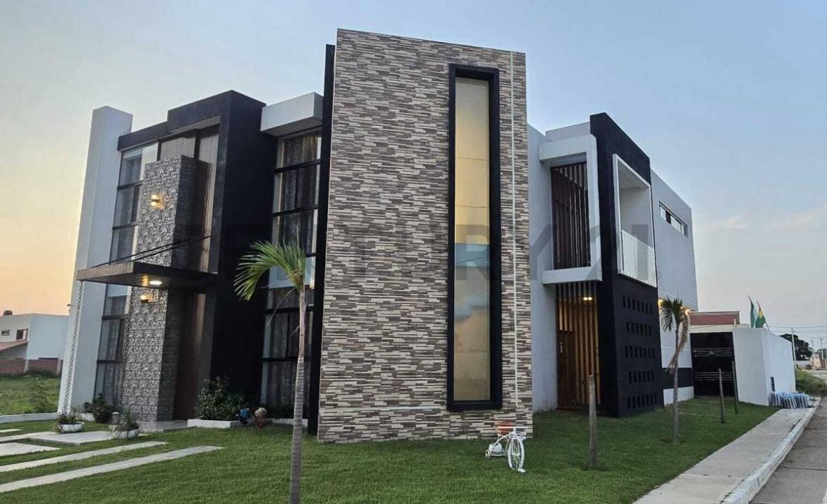 Condominio Los Angeles 126, Este, Santa Cruz 00000, Bolivie