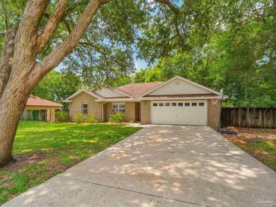 5567 Jones St, Milton, Florida 32570, USA