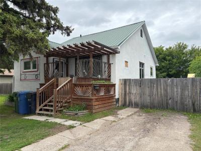 512 MOUNTAIN ROAD, Dauphin, Manitoba R7N 0S5, CANADÁ