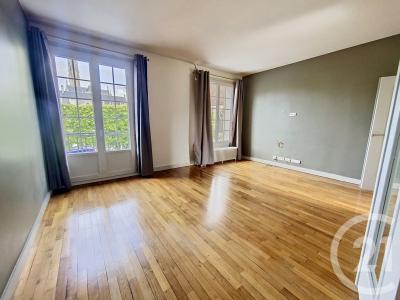 Senlis, Picardie 60300, فرنسا