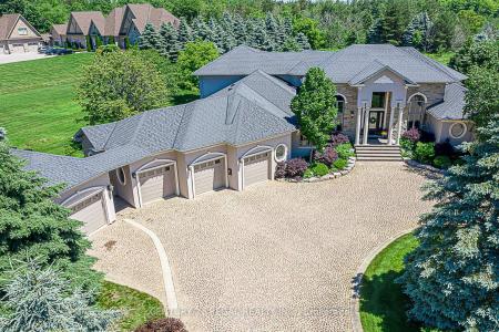 16 LAKE WOODS DRIVE, Whitchurch-Stouffville-, أونتاريو L4A 1P9, كندا