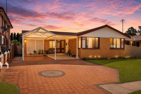 5 Christie Street, Prairiewood, NSW 2176, Australia
