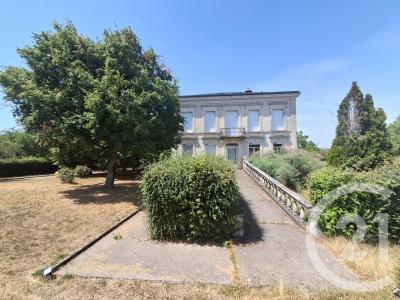 Lainsecq, Bourgogne 89520, France