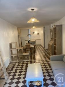 Bagnols Sur Ceze, Languedoc-Roussillon 30200, France