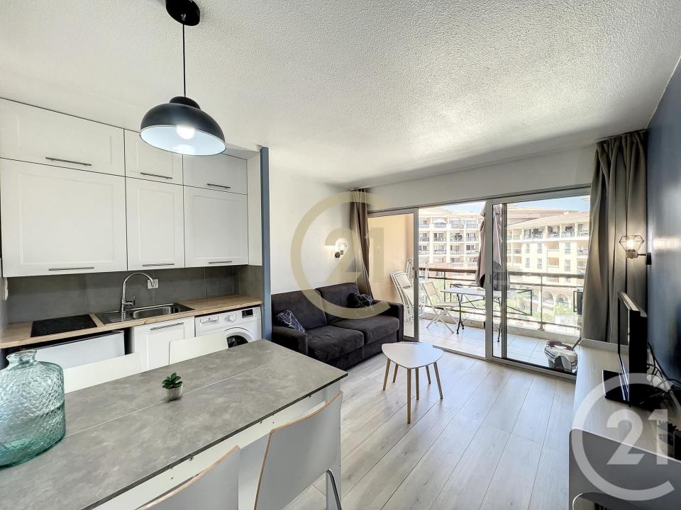 Cannes La Bocca, Provence-Alpes-Côte D'Azur 06150, France