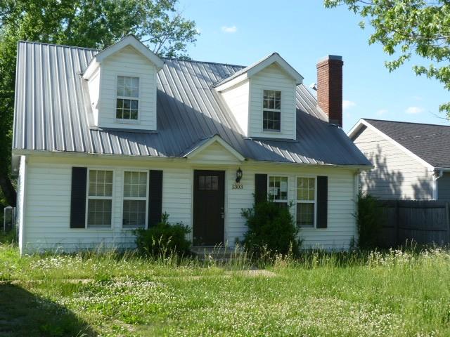 1303 E Lincoln St, Tullahoma, Tennessee 37388, États-Unis