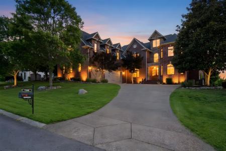 130 West 12 Stones Xing, Goodlettsville, Tennessee 37072, USA