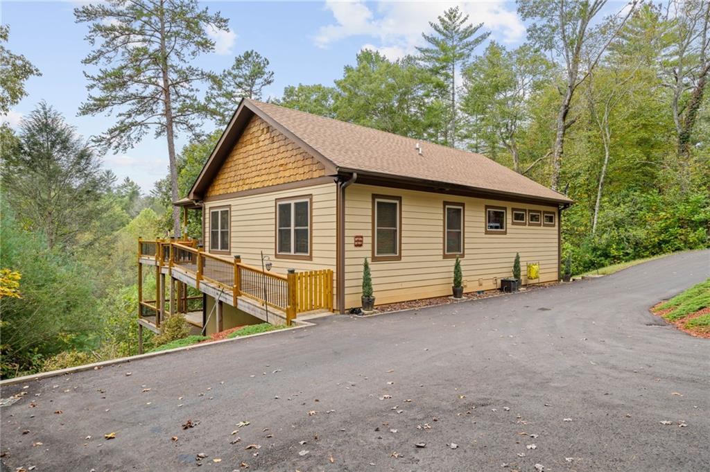292 Silver Fox Trail, Blue Ridge, Georgia 30513, USA
