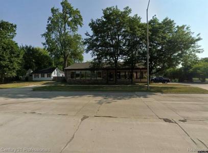 240 W Walton Blvd #B, Pontiac, Michigan 48340, USA