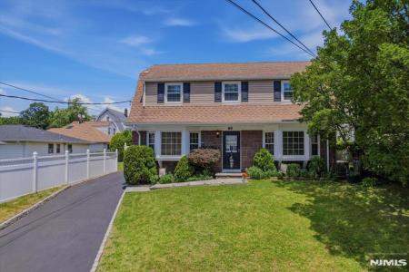85 Stewart, Kearny, New Jersey 07032, Stati Uniti