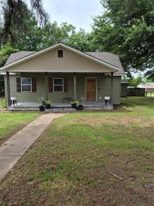 316 NW 6th Street, Checotah, Oklahoma 74426-2056, HOA KỲ