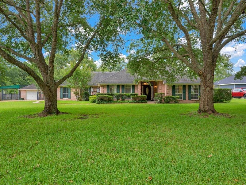 114 Southern Trace, Lufkin, Texas 75901, USA