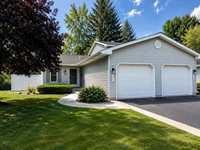 1521 Pheasant Ridge, Midland, Michigan 48640, USA