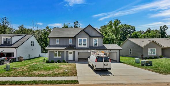 175 Leitrim Dr, Clarksville, Tennessee 37042, USA