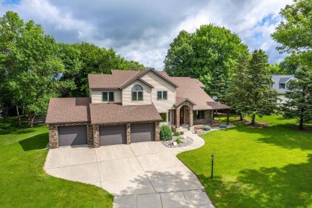 1098 Westside Drive, Fergus Falls, Minnesota 56537, USA