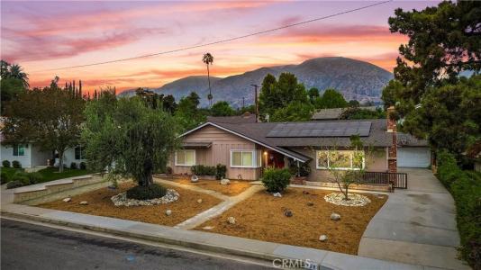 309 Santa Anita Court, Sierra Madre, California 91024, USA