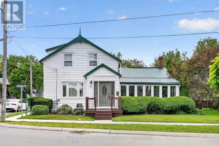 190 BLAKE STREET, Cobourg, Ontario K9A 2K5, Canada