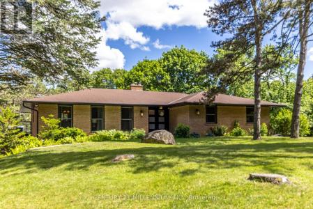 44 GIBSON LAKE DRIVE, Caledon (palgrave), Ontario L7E 4B2, Canada