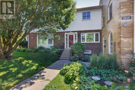 1220 ROYAL YORK ROAD, London North (north L), Ontario N6H 3Z9, Canada