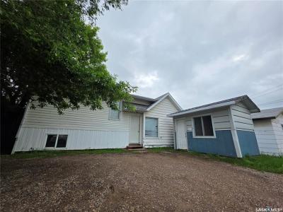 838 1ST STREET, Estevan, 서스캐처원주 S4A 0G3, 캐나다