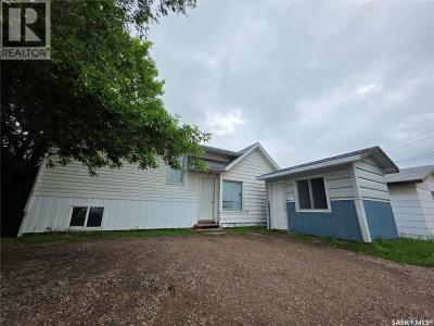 838 1ST STREET, Estevan, 서스캐처원주 S4A 0G3, 캐나다