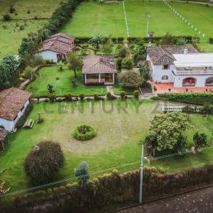 Otavalo, Imbabura 00001, Ecuador