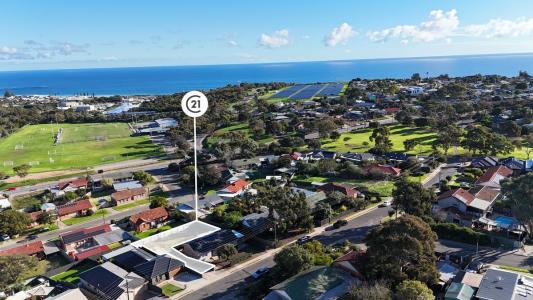 14 Tooma Street, O'Sullivan Beach, SA 5166, Australia