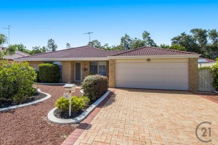 10 Carnegie Place, Greenfields, WA 6210, Australia