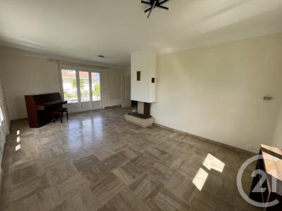 Chambray Les Tours, Centre-Val De Loire 37170, France