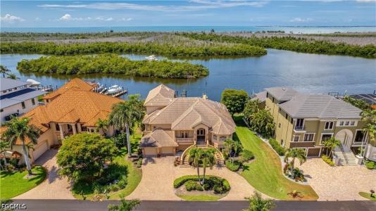 14571 Jonathan Harbour Drive, Fort Myers, Florida 33908
