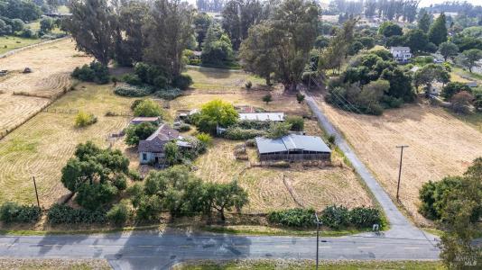 2095 Goodwin Ave, Penngrove, California 94951, USA