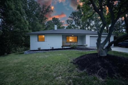 7819 Ridge Rd., Parma, Ohio 44129, États-Unis