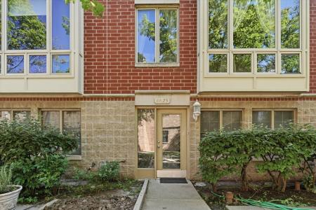 8625 Niles Center Road, Skokie, Illinois 60077, Stati Uniti