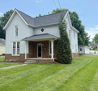 409 Butcher Boulevard, Loogootee, Indiana 47553, Stati Uniti