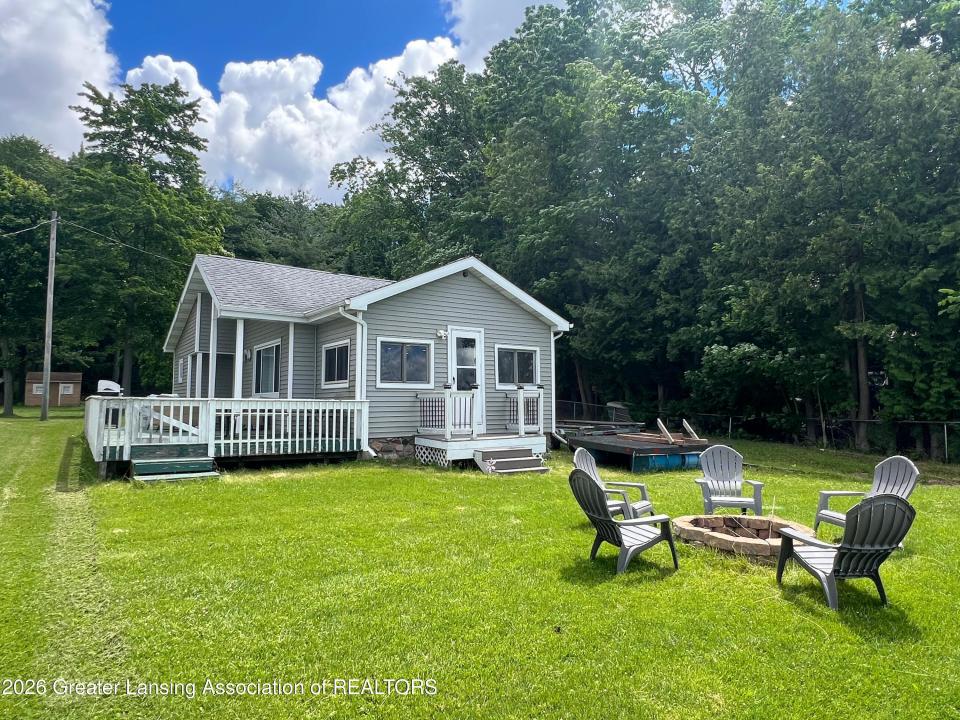 17853 Hemlock Street, Barryton, Michigan 49305, États-Unis