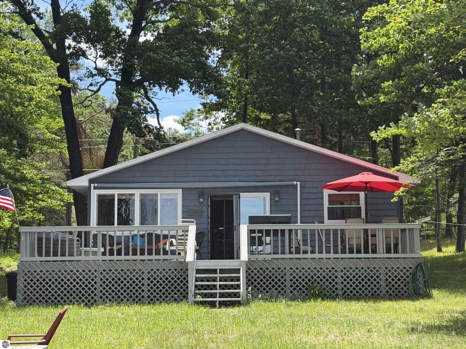 11180 Alpine Drive, Lac, Michigan 48632, États-Unis