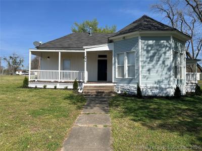 406 Creek Avenue, Fort Gibson, Oklahoma 74434