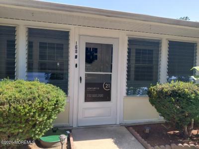 168B Huntington Drive #B, Lakewood, New Jersey 08701, États-Unis