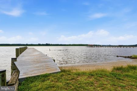 3148 Holland Cliffs Road, Huntingtown, Maryland 20639, USA